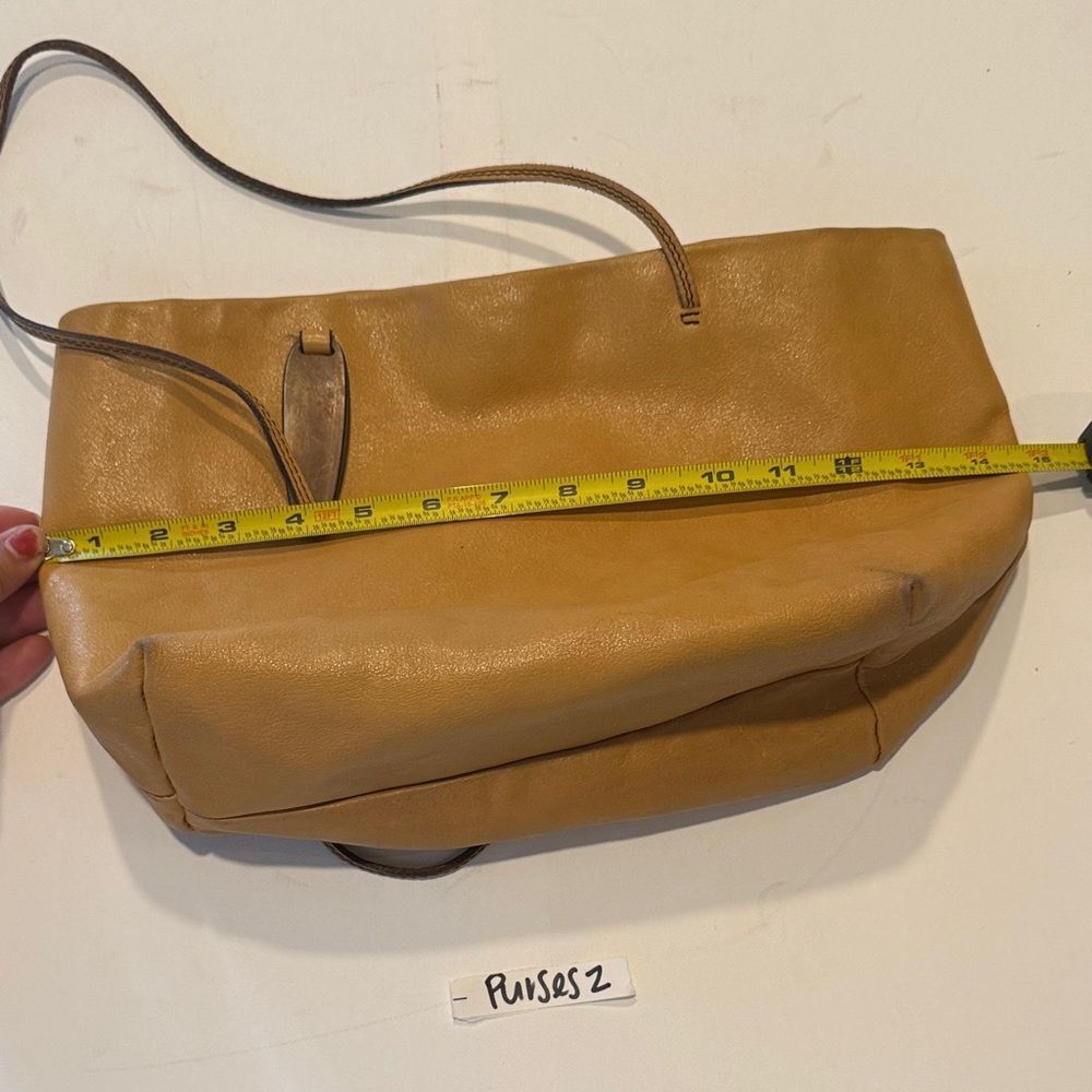 DKNY vintage Tan Leather Shoulder Bag - Picture 4 of 5